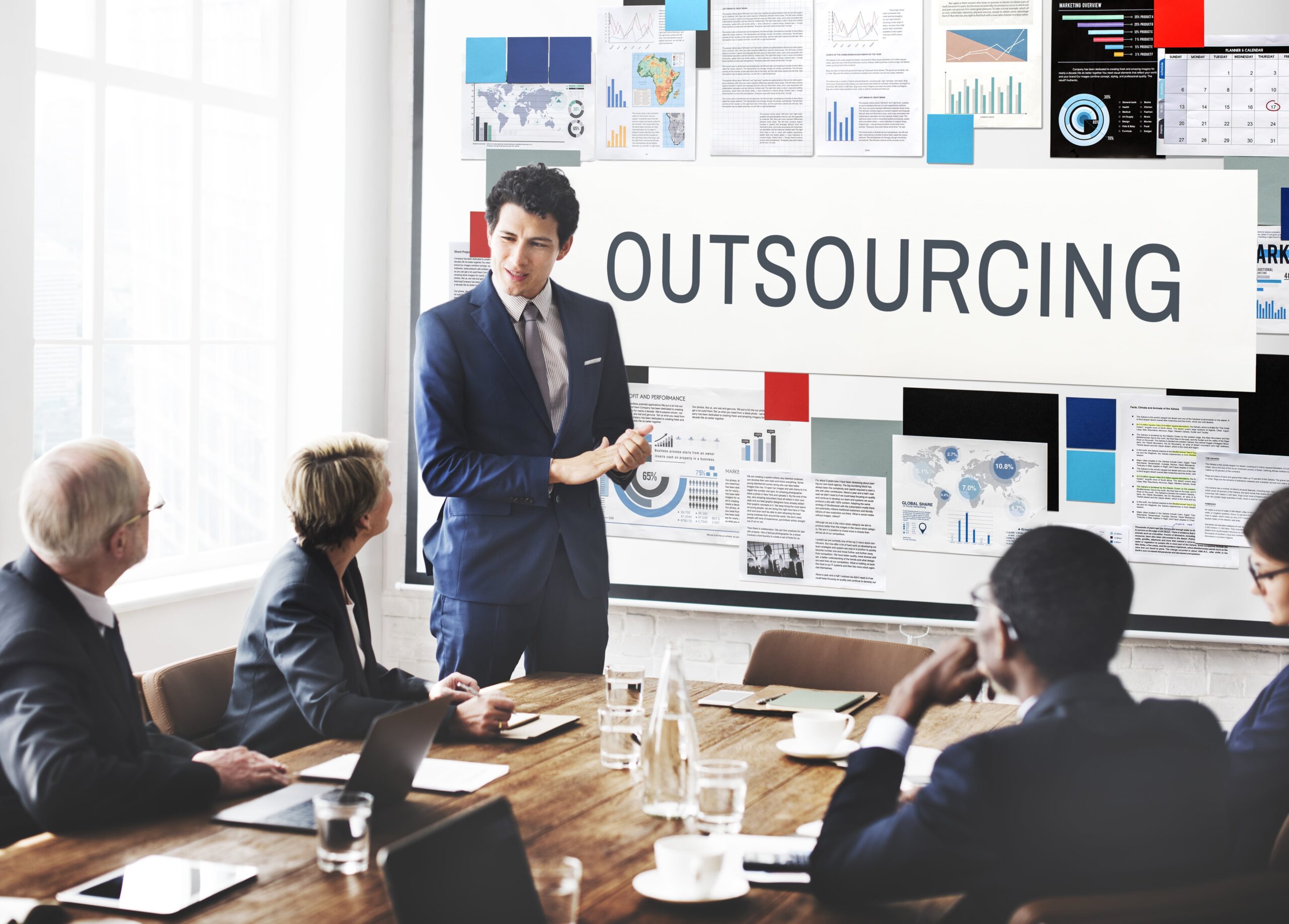 IT outsourcing and networking services, outsourcing IT and networking